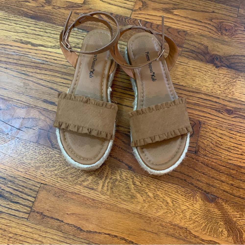 Pierre Dumas Strap Espadrilles Platform Summer Casual Wedges Sandals Shoes
Girls - Picture 14 of 16